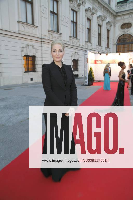 7 Leading Ladies Award 2013 Vienna Belvedere Palace 03 09 2013 Kathrin Glock Tschikof Wien Austria vr13694285