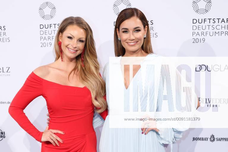 Jana Julie Kilka and Jana Ina Zarrella at the German Fragrance Award Duftstars 2019 on 9 05 2019 in Düsseldorf German Fragrance Award Duftstars 2019 in Düsseldorf