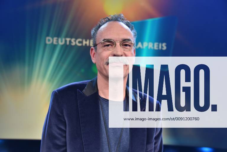 Honorary Award of the German Camera Award this year The image designer Benedict Neuenfels receives the 29th German Camera Award at the award ceremony This is where cameramen and editors are honored for their outstanding performance