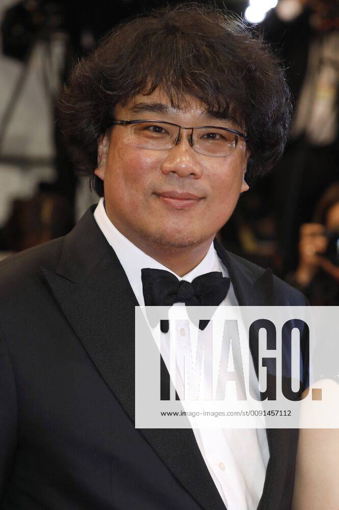 Joon ho Bong attending the Parasite Gisaengchung premiere during the 72nd Cannes Film Festival at the Palais des Festivals on May 21, 2019 in Cannes, France Foto:xD.xBedrosianx xFuturexImage