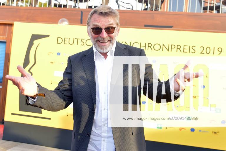 German Dubbing Award 2019 Thomas Nero Wolff German voice of Hugh Jackmann Arrival for the German Dubbing Award 2019 at the TIP am Kanzleramt in Berlin on 23 05 2019 photopress müller