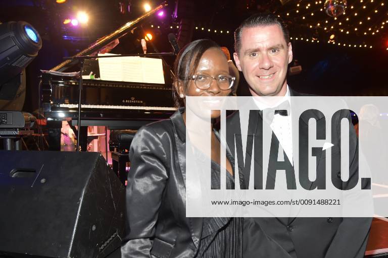 German Dubbing Award 2019 Andrej Hermlin with wife Joyce Award of the German Dubbing Award 2019 at the TIP am Knazlermat in Berlin on 23 05 2019 photopress müller