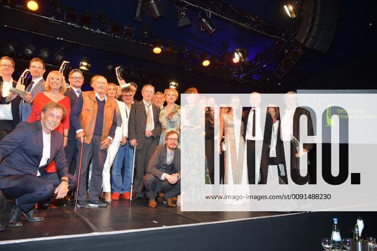 German Synchronics Award 2019 Final picture of all winners and laudators Presentation of the German Synchronics Award 2019 in the TIP at Knazlermat in Berlin on 23 05 2019 photopress müller