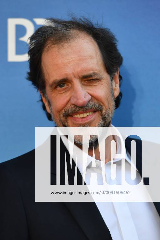 Helmfried VON LUETTICHAU actor , single picture,single motif,portrait,portrait,red carpet,Red Carpet,Bavarian Television Award 2019 on 24 05 2019
