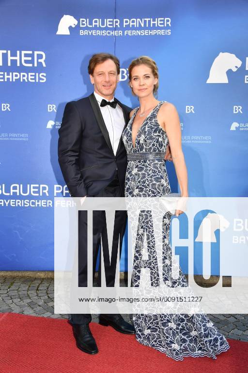 Hendrik Duryn and Jessica Ginkel Bavarian Television Prize 2019 Presentation of the Bavarian Television Prize at the Prinzregententheater Munich 23 May 2019
