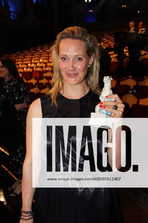 Anna Schudt, Bavarian Television Prize 2019 at the Prinzregententheater in Munich on 25 05 2019