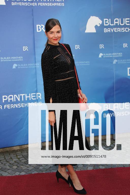Susan Hoecke, Bavarian Television Prize 2019 at the Prinzregententheater in Munich on 25 05 2019