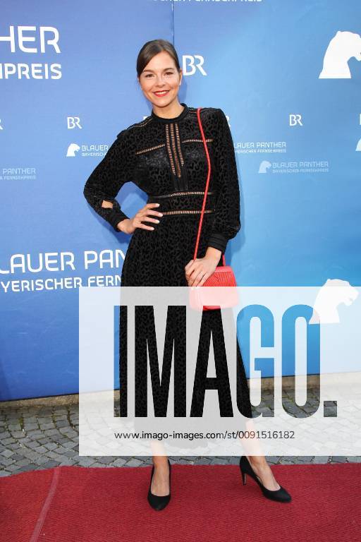 Susan Hoecke arriving for the presentation of the Bavarian Television Prize on 24 05 2019 at the Prinzregententheater in Munich Bavarian Television Prize 2019 in Munich