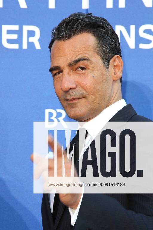 Erol Sander arriving for the presentation of the Bavarian Television Prize on 24 05 2019 at the Prinzregententheater in Munich Bavarian Television Prize 2019 in Munich