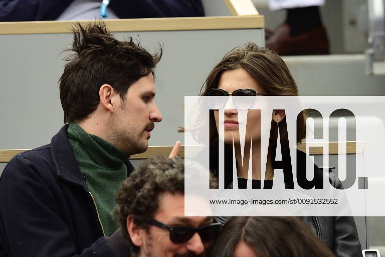 Alma JODOROWSKY et son compagnon CELEBRITES : Internationaux de France 2019 Roland Garros - 26 05 2019 JBAutissier Panoramic