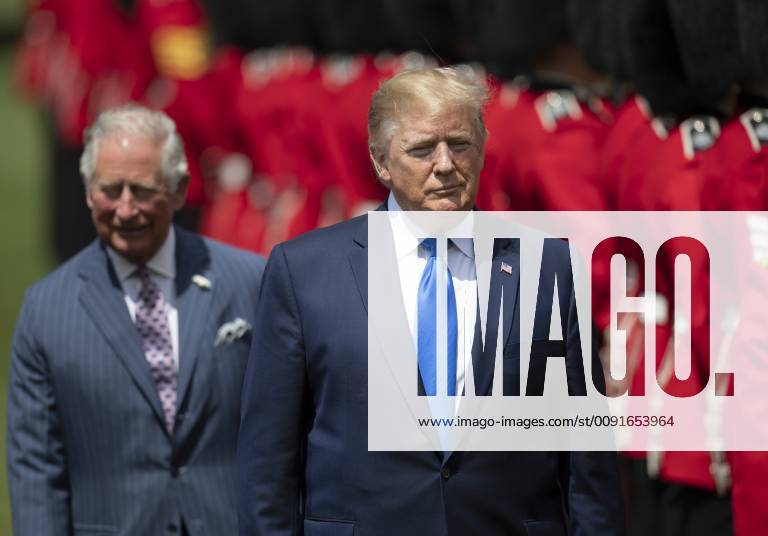 Visite d etat du president Donald Trump a Londres. PAP06192217 Britain s Queen Elizabeth, joined by The Prince of Wales and The Duchess of Cornwall, officially welcome The President and Mrs Trump at Buckingham Palace. The President received a Ceremonial Welcome in the Buckingham Palace Garden and The President, accompanied by The Prince of Wales, inspected the Guard of Honour, formed of Nijmegen Company Grenadier Guards. Royal Gun Salutes will be fired in Green Park and at the Tower of London. 240355 2019-06-03 London Royaume Uni