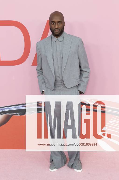 USA: 2019 CFDA Fashon Awards Virgil Abloh attends 2019 CFDA Fashion Awards at Brooklyn Museum New York New York United States Brooklyn Museum LevxRadin