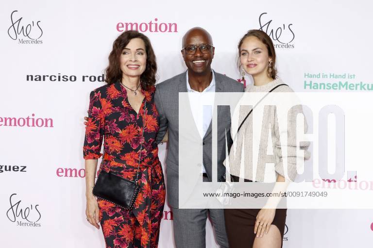 Iha von der Schulenburg, Yared Dibaba and Elena Carriere at the presentation of the Emotion Award 2019 at the Curio Haus Hamburg, 06 06 2019 Foto:xC.xTamckex xFuturexImage