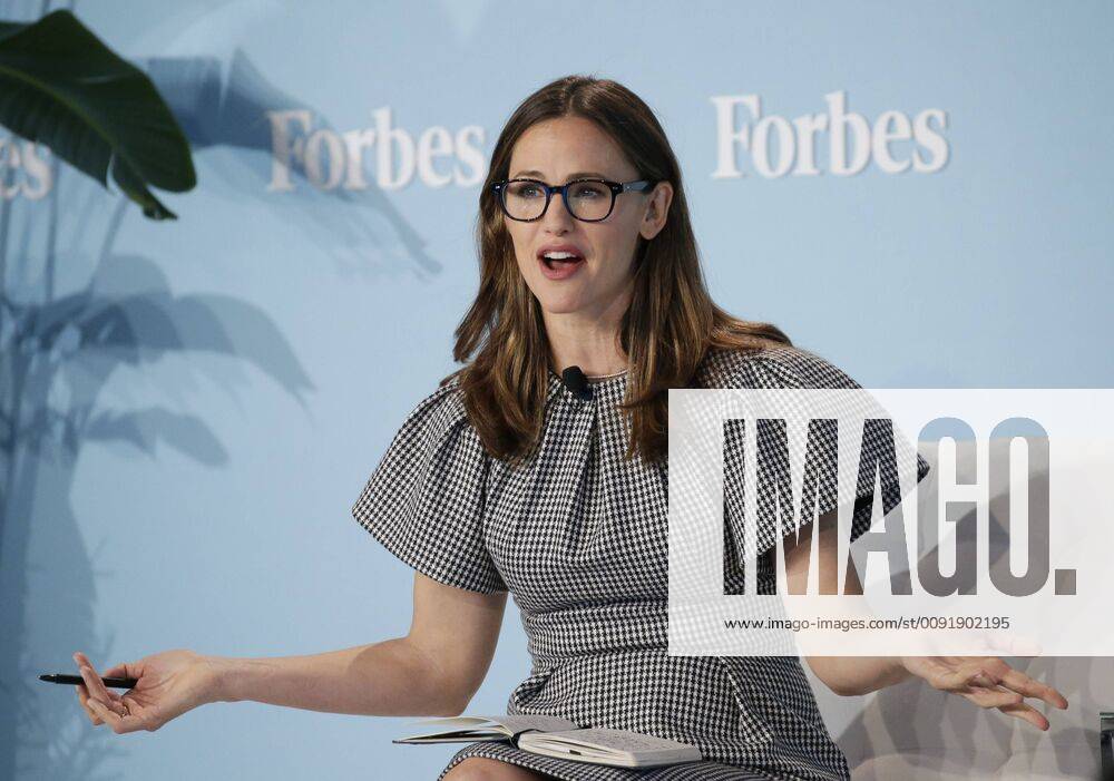 Once Upon a Farm co-founder and actress Jennifer Garner speaks at the 2019 Forbes Women s Summit in New York City on June 18, 2019. NYP20190618125 JOHNxANGELILLO