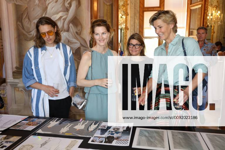 Austrian Art Award DFG Vienna, Fashion School Hetzendorf, 26 06 2019 Pierre SARKOZY, Michel MAYER, Lilli HOLLEIN, Desiree Treichl STÜRGKH