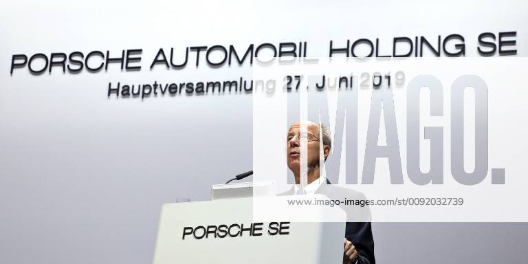 Stuttgart, DEU Annual General Meeting of Porsche Automobil Holding SE in the Porsche Arena in Stuttgart Hans Dieter Poetsch, Chairman of the Board of Management of Porsche Automobil Holding SE