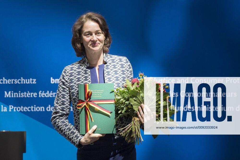 Katarina Barley, former Federal Minister a D , admitted at the handover of office at the Federal Ministry of Justice and Consumer Protection in Berlin, 27 06 2019 Berlin Germany