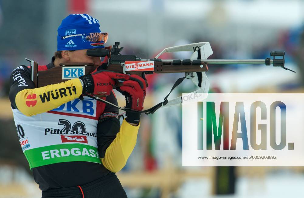 Biathlon WC Hochfilzen AUT 10.12.2011 Herren 12.5km Verfolgung GREIS Michael GER schiessen