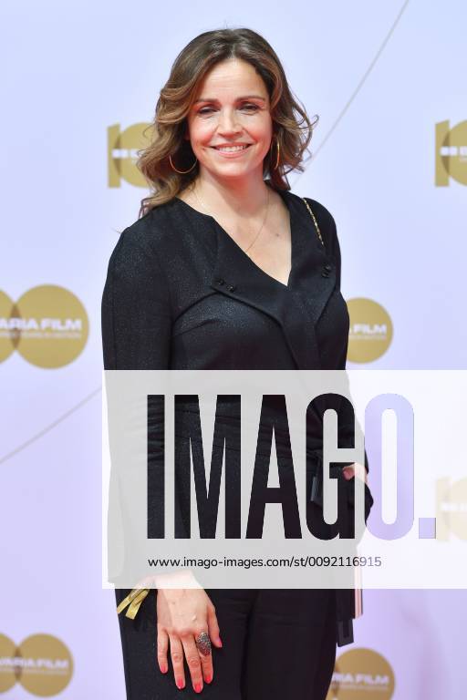 Rebecca IMMANUEL actress single frame, cut single motif, half figure, half figure Bavaria Film festival reception on the occasion of Filmfest Muenchen on 02 07 2019