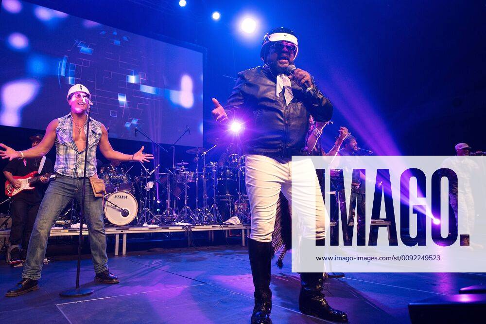 Quebec City, Quebec, Canada - QUEBEC Quebec City, QC - JULY 11: Victor Willis and the Village People perform at the Festival d ete de Quebec on July 10, 2019 in Quebec City, Canada. Photo: imageSPACE Quebec City Canada - ZUMAs181 20190711_zea_s181_215