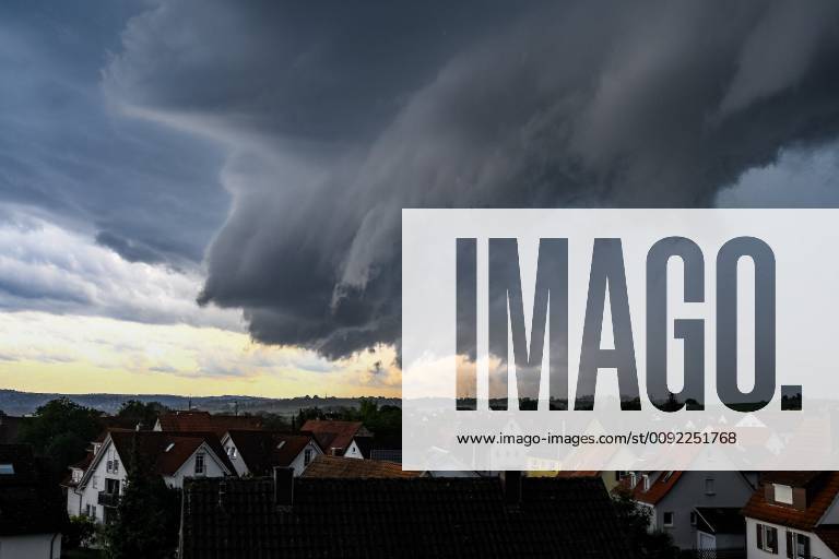 Rottenburg am Neckar A thunderstorm cell moves over Rottenburg am Neckar in the district Tuebingen, 12 07 2019 A thunderstorm cell moves over Rottenburg am Neckar in the district Tuebingen, 12 07 2019,