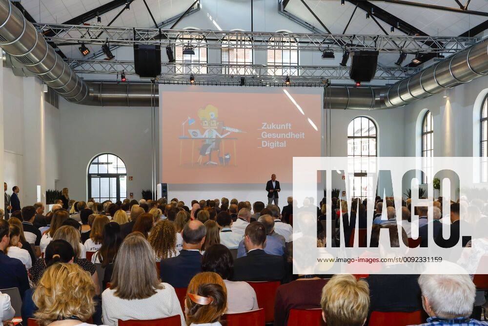 DEU, Germany, Baden Württemberg, Tuttlingen, 19 07 2019 digital@bw Festival Future Health Digital in Tuttlingen At the World Centre for Medical Technology, the Baden-Württemberg state government is focusing on the health sector Digitisation is a focal point of the current legislative period with investments of around one billion euros The aim is to position Baden Württembe