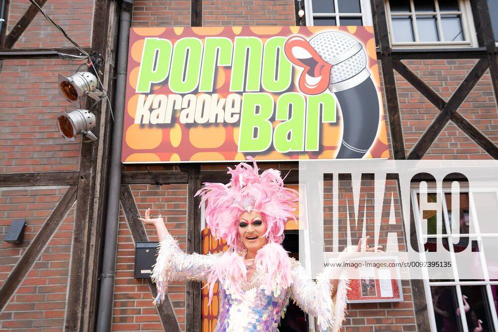 Olivia Jones press date for the opening of Olivia Jones Porno Karaoke Bar, Große Freiheit auf St Pauli in Hamburg,