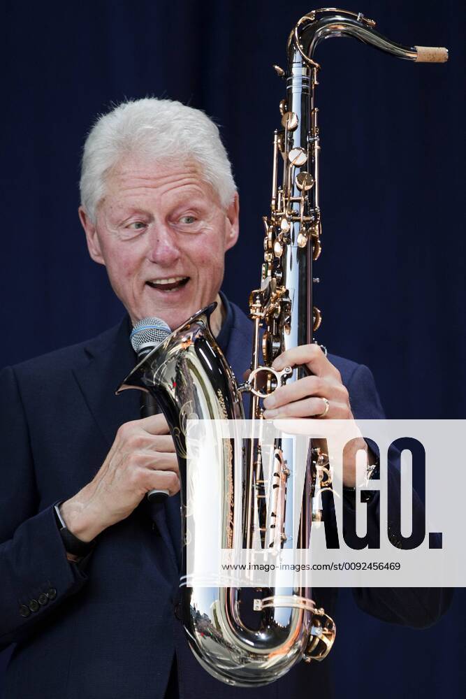 Bill Clinton Anders Wiklöf, billionaire businessman from Aland Islands arrange a free concert in Mariehamn every year in connection with his birthday This year, former president Bill Clinton paid him a visit Mariehamn, Aland, 2019 07 25 Mariehamn Finland