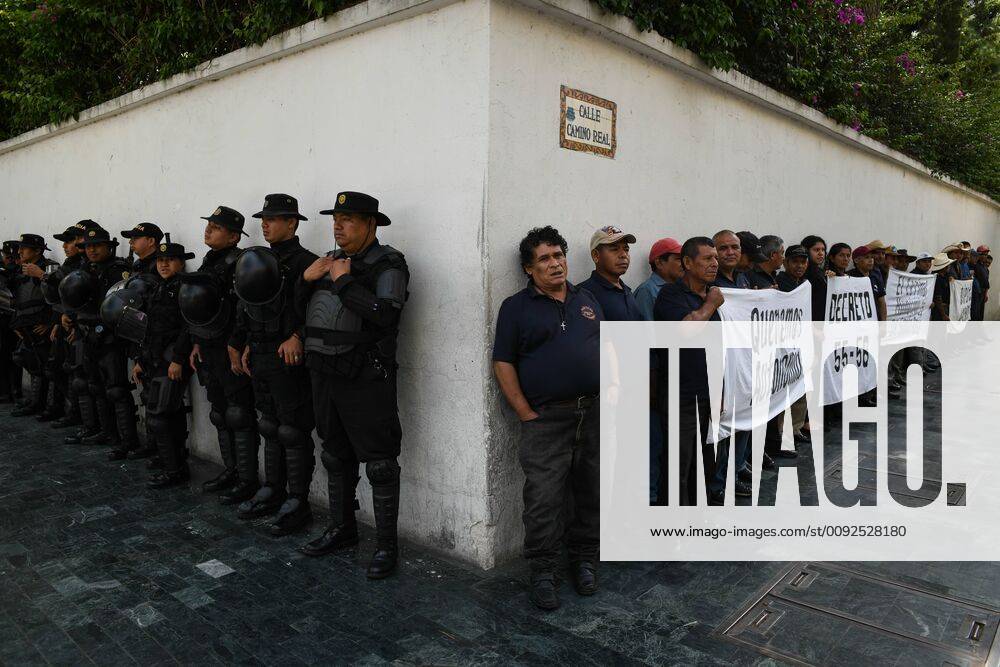 Guatemalans protest the 3rd safe country agreement between Guatemalan president Jimmy Morales and the Trump administration in front of the Westin Camino Real hotel in downtown Guatemala City Tuesday. Lawmakers -convening in the hotel as Congress is undergoing renovation- were expected to vote on the accord but didn t due to lack of quorum. it will pass eventually, we ca not fight the empire , said one congressman, referring to the U.S. Guatemala City Guatemala - ZUMAl113 20190731_zap_l113_007