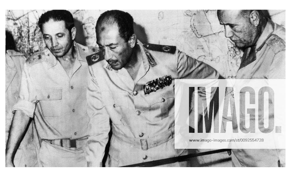 Egypt s chief of staff, President Sadat and minister of war Egypt s chief of staff Saad el-Shazly (left), President Anwar Sadat (centre) and minister of war Ismail Ali (right) review battlefield developments in the 1973 Arab-Israeli War