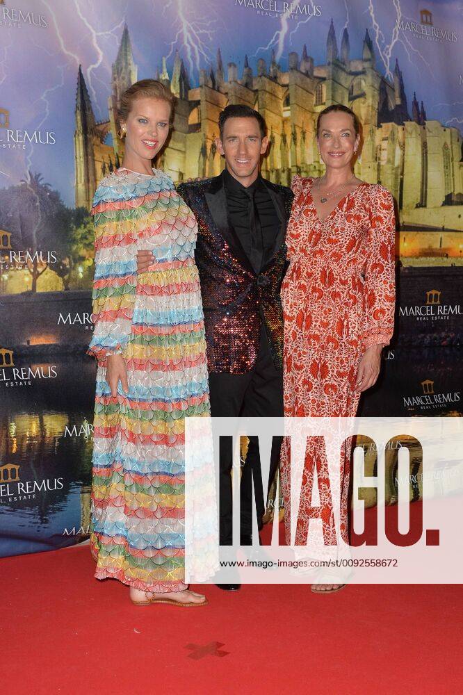 Marcel Remus with Eva Herzigova left and Tatjana Patitz right, 01 08 2019, S Arenal Spain , Event, Party, Marcel Remus Lifestyle Night 2019