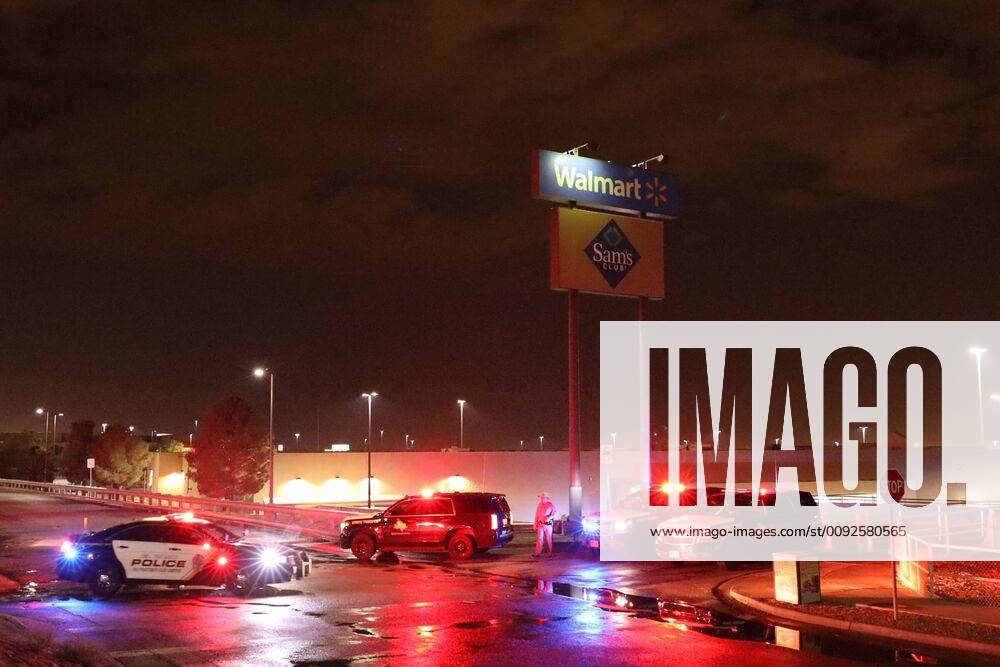 KW31 USA, mehrere Tote nach Schüssen in Einkaufszentrum in Texas (190804) -- HOUSTON, Aug. 4, 2019 -- Police cordon off Walmart shopping mall area in El Paso, Texas, the United States on Aug. 3, 2019. A mass shooting on Saturday killed at least 20 and injured 26 others in the U.S. state of Texas, local officials said at a press conference. ) U.S.-TEXAS-SHOOTING LiuxLiwei