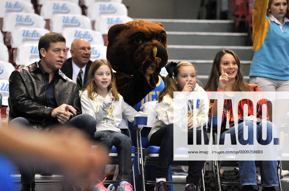 Los Angeles, CA.Former UCLA Bruins Quarterback Troy Aikman with his family watches the College Basketball game between the UC Irvine Anteaters and the UCLA Bruins at the Los Angeles Memorial Sports Arena in Los Angeles, California..The UCLA Bruins defeat the UC Irvine Anteaters 89-60.Louis Lopez CSM NCAA College League USA Basketball 2011: UC Irvine vs UCLA DEC 20 - ZUMAcl1
