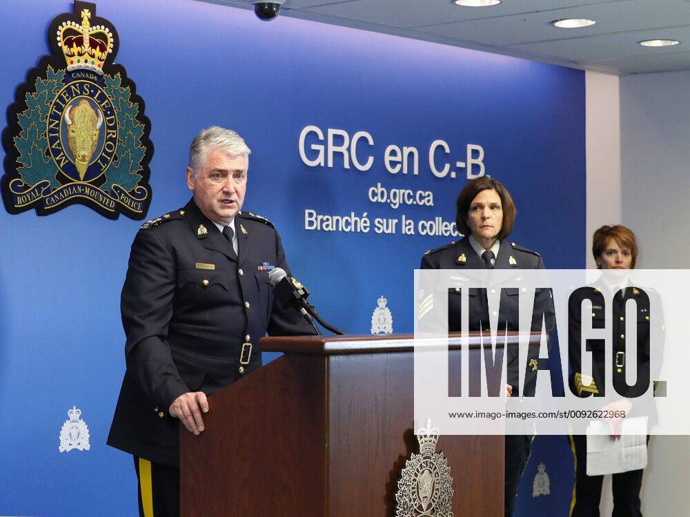 Assistant Commissioner Kevin Hackett addresses reporters during a press conference at Surrey, British Columbia (BC), RCMP E Division on Wednesday, August7, 2019, confirming BC murder suspects Bryer Schmegelsky and Kam McLeod were found deceased in dense forest near Gillam Manitoba earlier today. The two were charged with the second degree murder of a BC man and are suspects in the murder of an Australian man and his American girlfriend. VAP2019080703 HEINZxRUCKEMANN