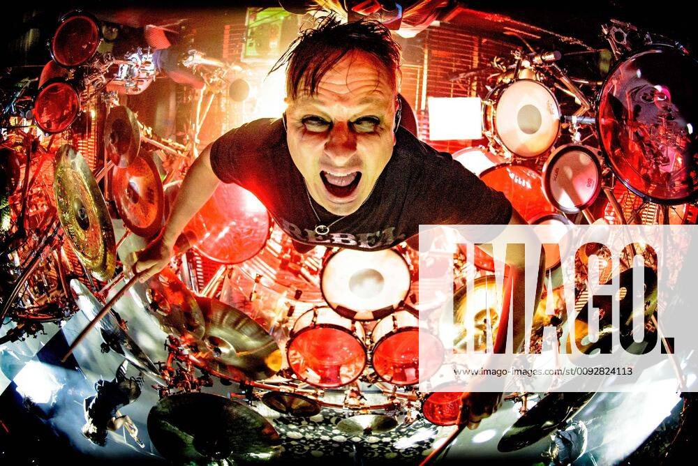 Entertainment Themen der Woche KW33 August 14, 2019, Toronto, Ontario, Canada: Drummer RAY LUZIER of an American nu metal band Korn performs at Budweiser Stage in Toronto. Toronto Canada - ZUMAv53_ 20190814_zaf_v53_005