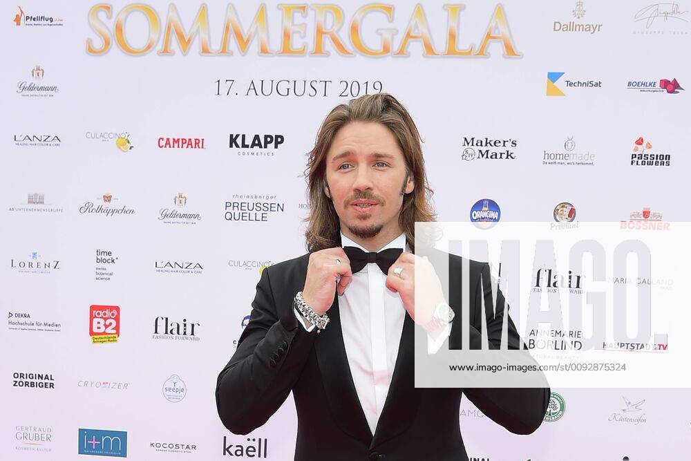 Press Ball Berlin Summer Gala 2019 Gil Ofarim, singer at the 1 Press Ball Berlin, Summer Gala 2019 in the Great Orangery at Charlottenburg Palace in Berlin on 17 08 2019 photopress müller