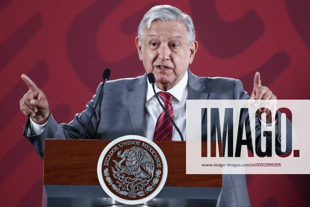 EUM20190821NAC10 JPG CIUDAD DE MEXICO, PresidencePresidence Conference 21 August 2019 President Andres Manuel Lopez Obrador led a press conference at the National Palace on August 21, 2019 in the event participated also David Leon Romero, holder of Civil Protection Photo Agency THE UNIVERSALIgnacio RamirezAFBV - ZUMAu78_ 20190821_zaf_u78_042
