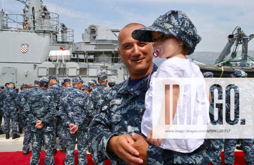 NATO Sea Guardian 30.08.2019., Split, Croatia - The ceremonial escort of the 2nd Croatian contingent to NATO s Mediterranean Peace Guard operation Sea Guardian was held in Split, Croatia. IvoxCagalj PIXSELL