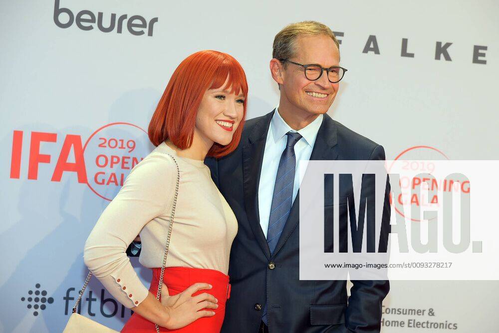 Opening IFA 2019 Miss IFA, Michael Mueller, Reg Buerg Arrival, red carpet for the opening of the IFA Internationale Funkausstellung 2019 in Berlin on 05 09 2019 photopress müller
