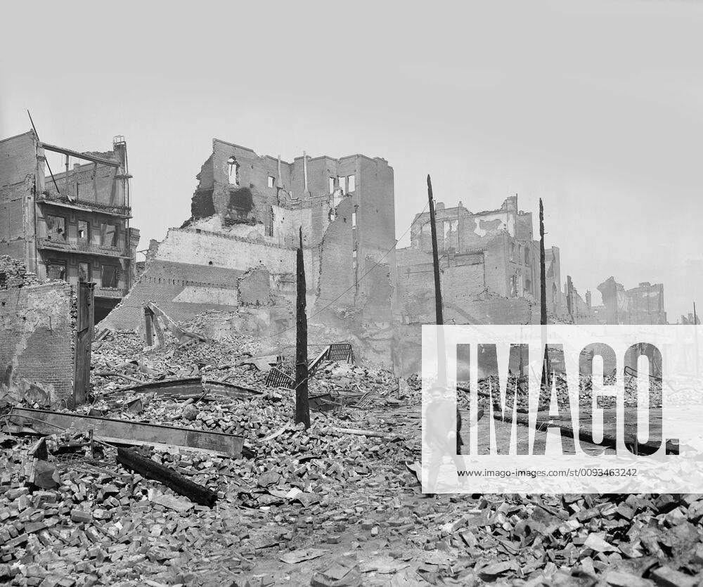 Chinatown Ruins after Earthquake, San Francisco, California, USA, Detroit Publishing Company, 1906
