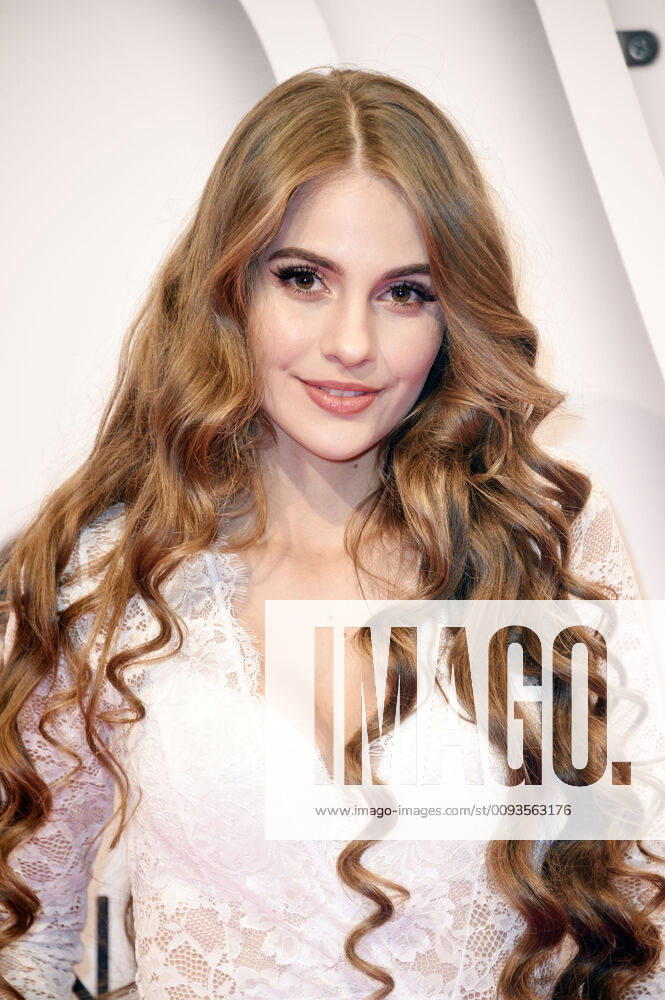 Lisa Marie Schiffner at the Glow The Beauty Convention by dm at the STATION Berlin Berlin, 21 09 2019 Foto:xN.xKubelkax xFuturexImage