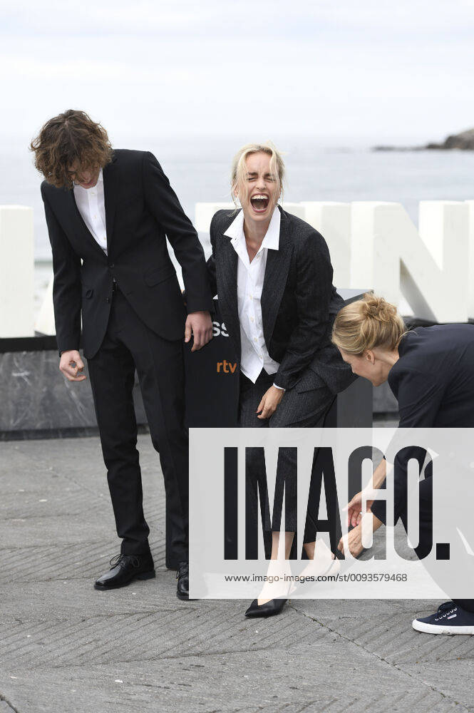Ilja Monti, Nina Hoss and Ina Weisse at the Photocall to The Prelude at the 67th International Film Festival San Sebastian Festival Internacional de Cine de San Sebastian at the Kursaal Terasse San Sebastian, 22 09 2019 Foto:xC.xNiehausx xFuturexImage