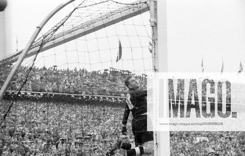 WM Finale 1954 in Bern - BR Deutschland - Ungarn 3:2 - Torwart Toni Turek (BRD)