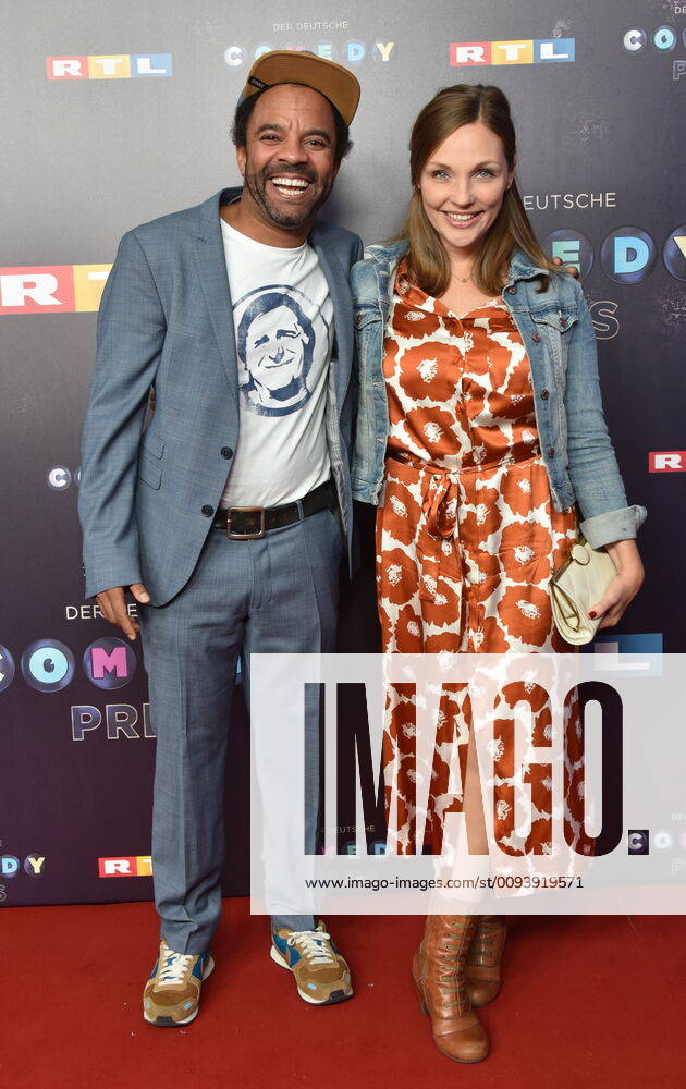 Simon Pearce and Kathrin Osterode come to Cologne on 02 10 2019 for the 20 German Comedy Prize 2019, which is awarded annually to comedians for comedy shows and moderations.