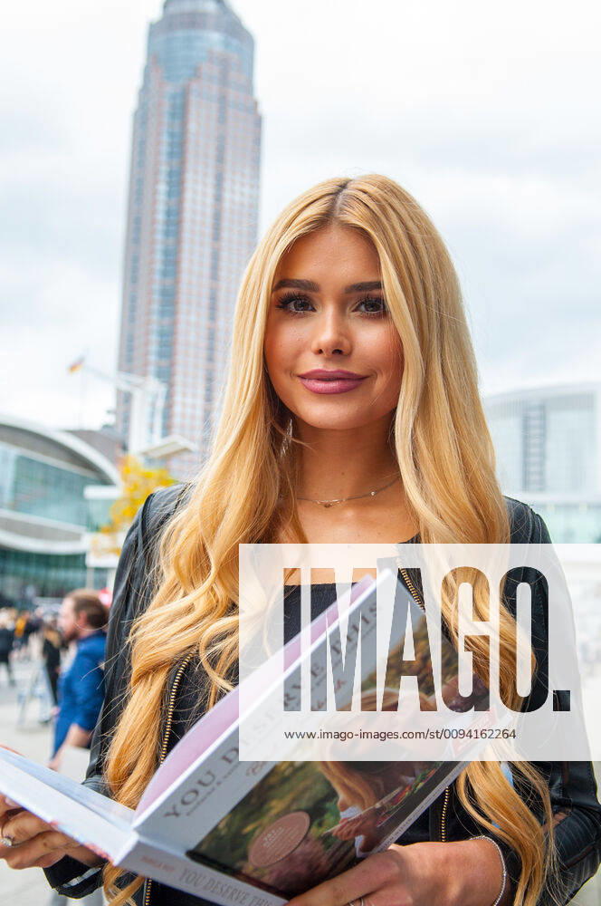 Frankfurt am Main Book Fair Frankfurt 2019 Pamela Reif is 23, influencer and has published her second book You deserve this and introduced it yesterday at the Book Fair Frankfurt 2019 Pamela Reif is 23, influencer and has published her second book You deserve this and presented it yesterday at the Book Fair