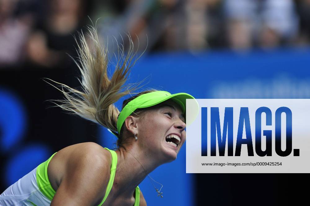Melbourne, Australia. Maria Sharapova (RUS) on Rod Laver Arena Arena at the Australian Open Blakemanx ActionPlus11236751