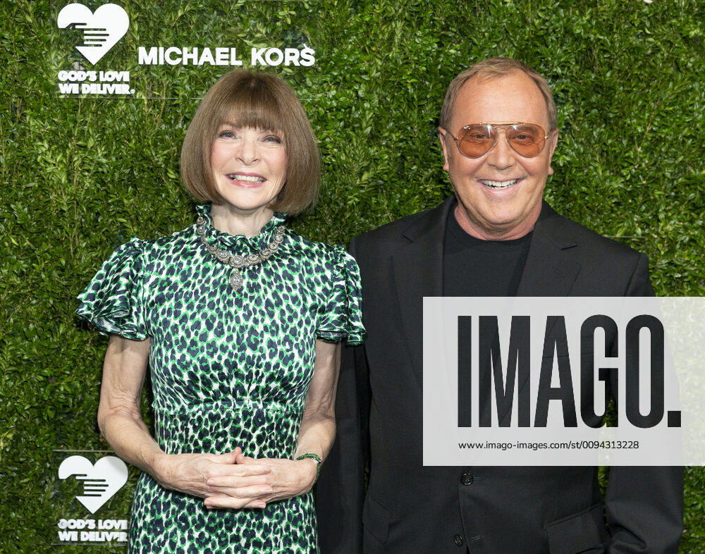 Bilder des Jahres 2019, Entertainment 10 Oktober NY: 13th Annual Golden Heart Awards Anna Wintour and Michael Kors attend the 13th Annual Golden Heart Awards at Cipriani South Street New York New York United States LevxRadin
