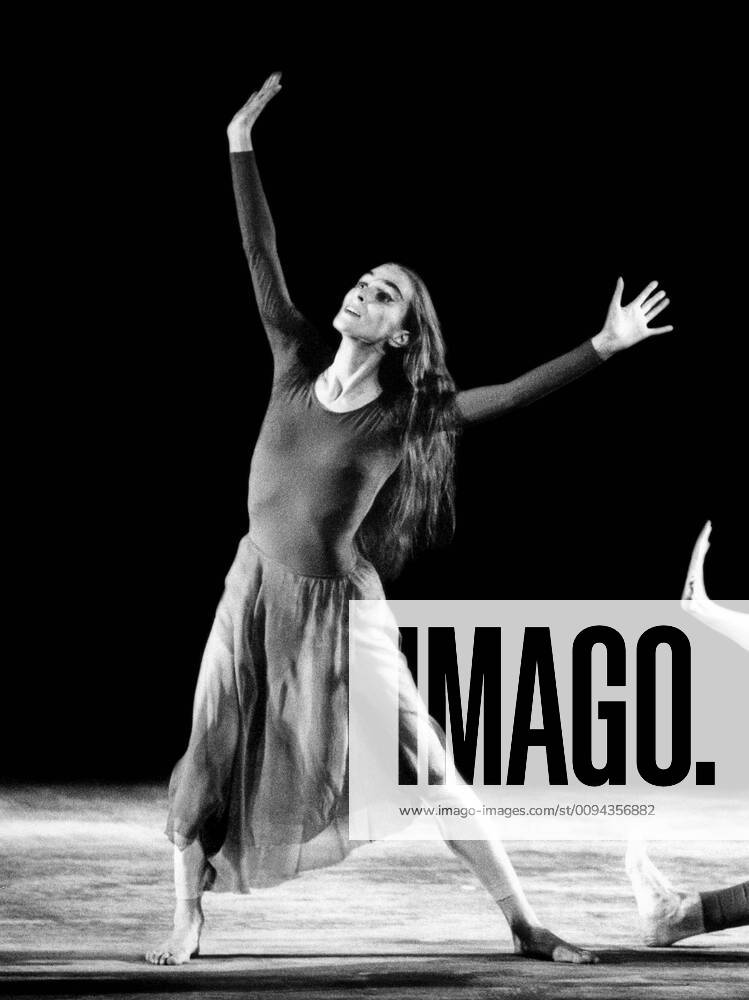 Pina Bausch Dancer 01 May 1985