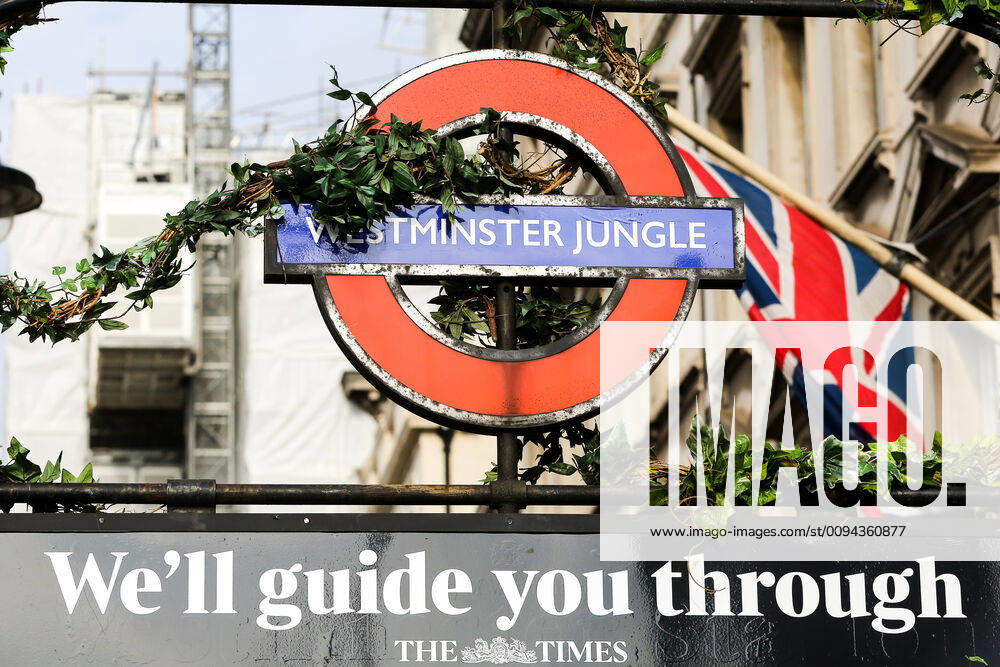 Bilder des Jahres 2019, News 10 Oktober October 23, 2019, London, United Kingdom: The London underground sign for Westminster tube station is changed to ˜Westminster Jungle as part of a promotion by The Times and The Sunday Times newspapers. The News UK titles have made the tube station closest to parliament the focal point of their latest Politics. Tamed campaign, on the day the UK government paused the parliamentary process for the Brexit Bill and aims to underscore their commitment to keeping readers well informed in confusing political times London United Kingdom - ZUMAs197 20191023_zab_s197_033