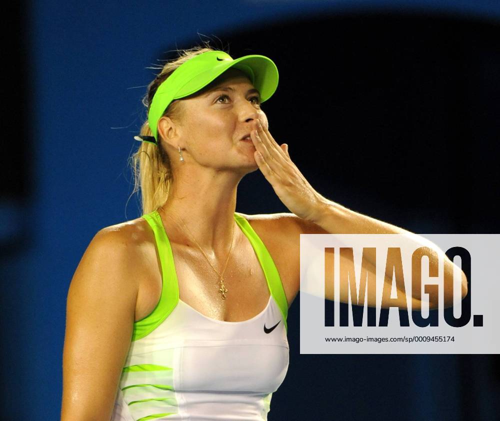 MELBOURNE, Jan. 23, 2012 - Maria Sharapova of Russia greets the spectators after the fourth round match of women s singles at the Australian Open tennis tournament in Melbourne